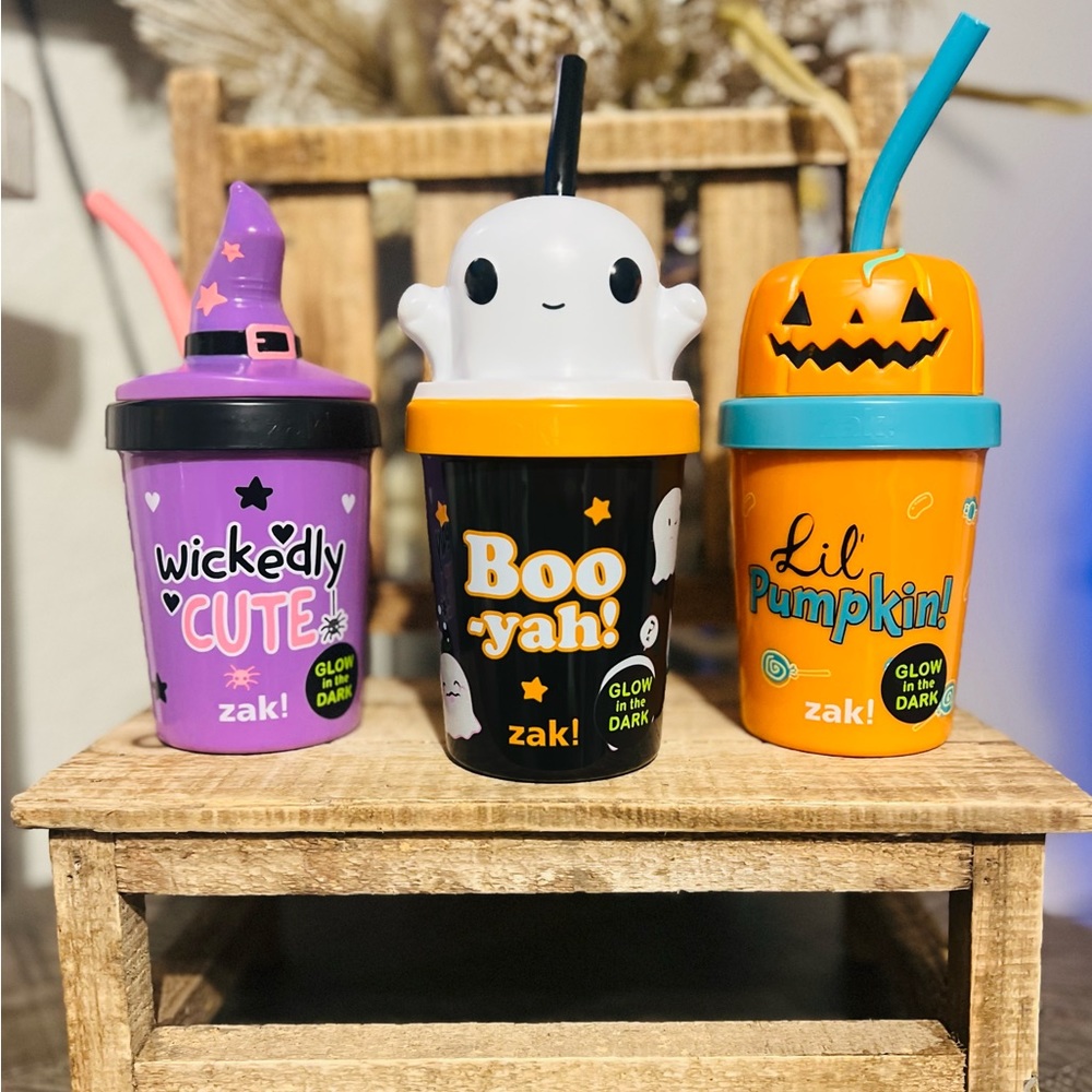 zak! Glow in the Dark Cups Witch, ghost and Pumpkin NWT